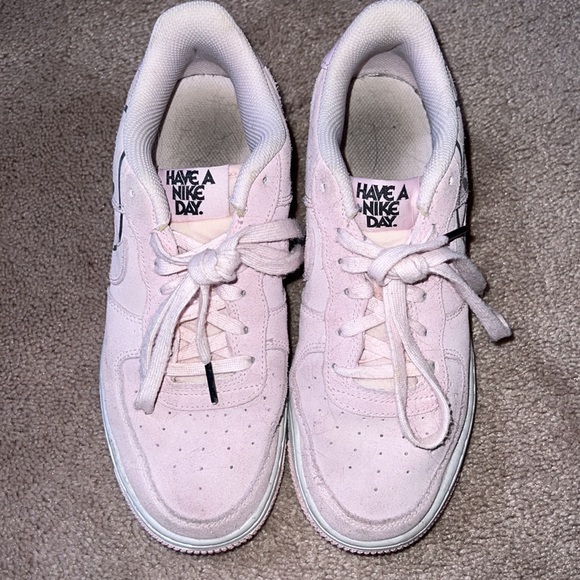 Pink Nike Air Force w Smiley face - Picture 2 of 6